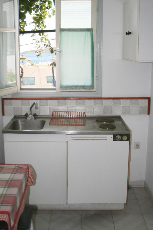 George Apartments Livadia  الغرفة الصورة