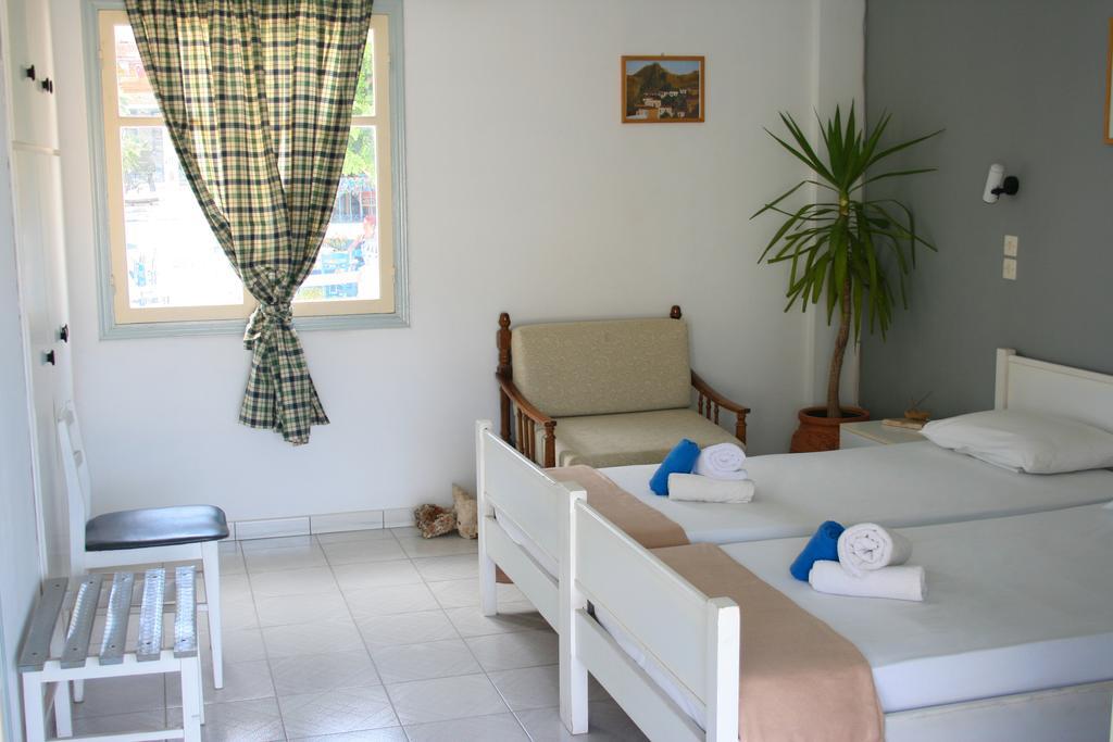 George Apartments Livadia  المظهر الخارجي الصورة